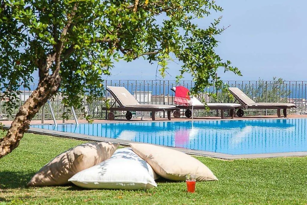 הוילה קטאניה Casa Dimora Vittoria איטליה