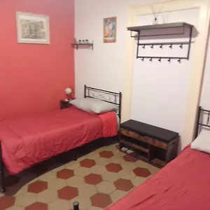 Affittacamere La Del Centro Storico, Aeroporto di Catania Fontana Rossa