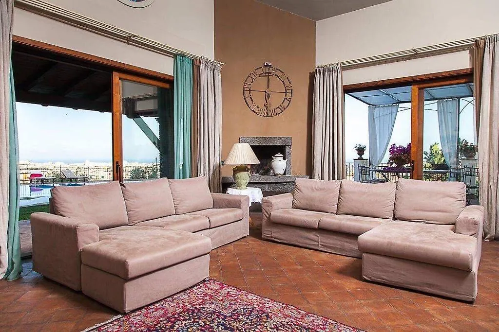Casa Dimora Vittoria Villa Catania Italy